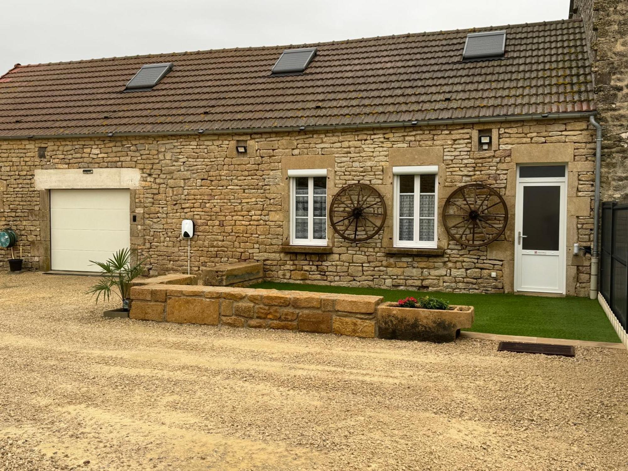 L'ecurie Gigny (Yonne)
